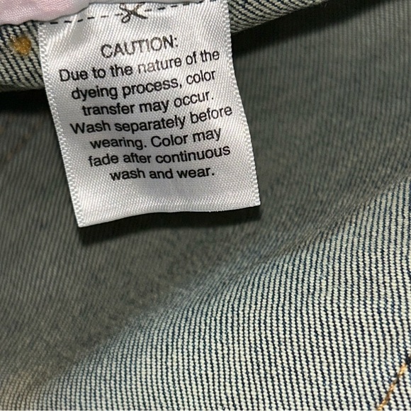 NEW Isabel Maternity by Ingrid & Isabel Under Belly Jeans Denim Shorts Size 4 - Picture 7 of 11